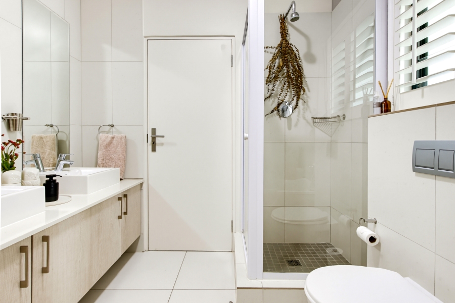 3 Bedroom Property for Sale in Aan de Wijnlanden Western Cape